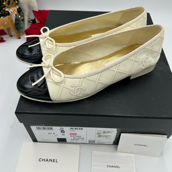 Women’s Chanel lambskin cap toe ballet flats size 37.5 made in Italy.PRISTINE - Picture 4 of 10